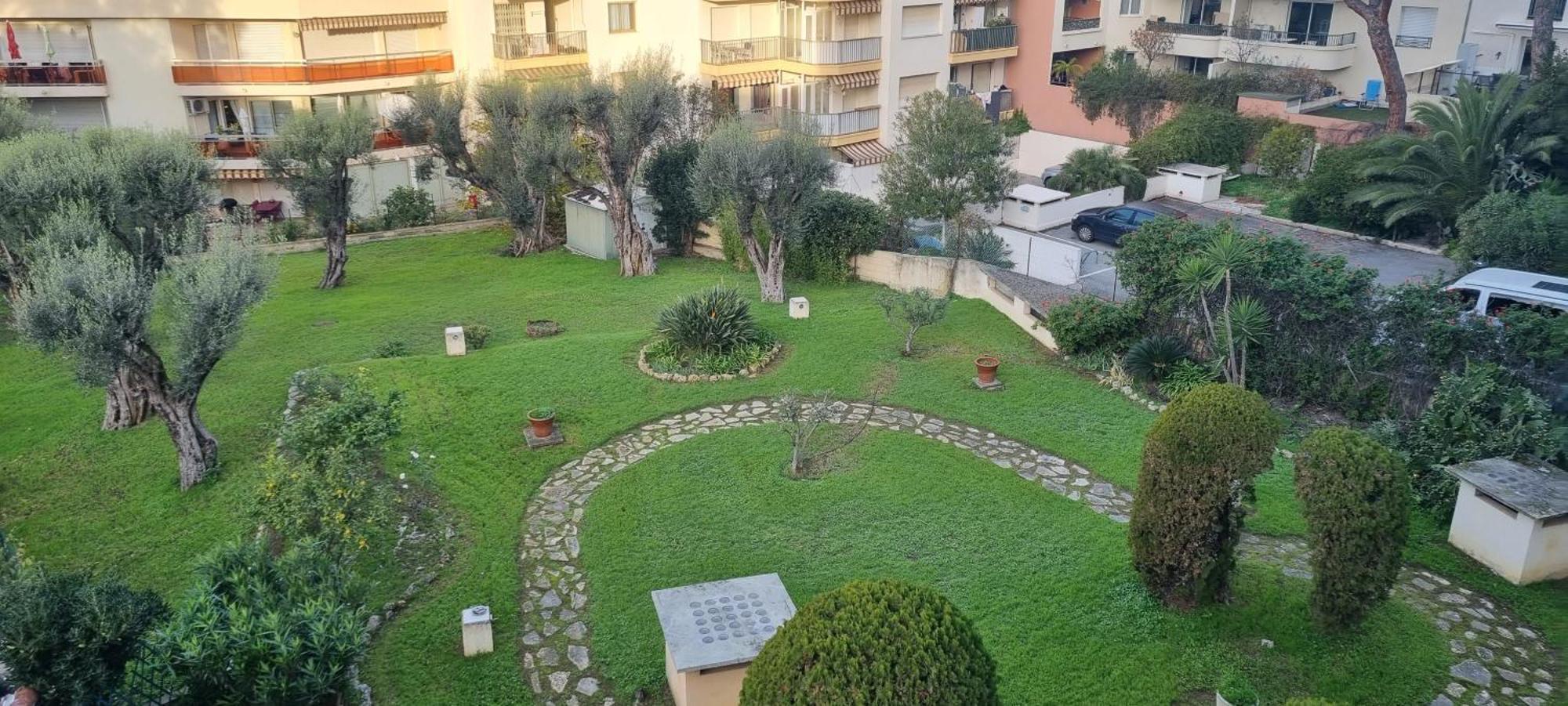 Le Sun-Beach - Spacieux 3 Pieces Avec Parking A 400 M Des Plages De ז'ואן-לה-פינס מראה חיצוני תמונה